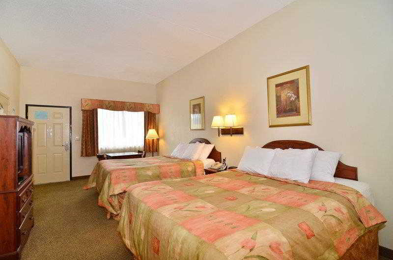 Econo Lodge Inn & Suites Fort Oglethorpe ภายนอก รูปภาพ
